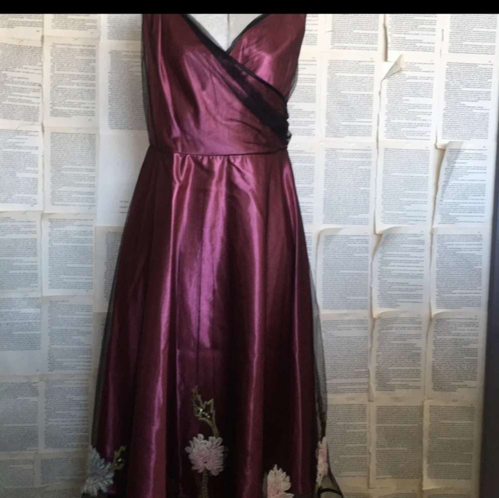 Betsey johnson dress midi